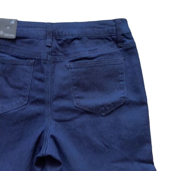 AZ Denim 5-Button Dark Wash Folded Hem Shorts Size 10 NWT - Picture 9 of 15
